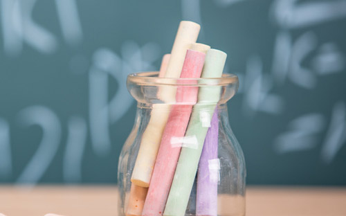 自考每年有幾次考試？