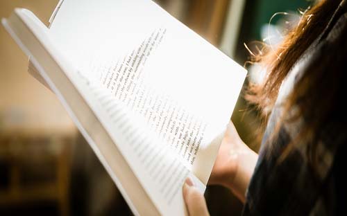 幼兒教師編制是否可以成考提升學(xué)歷？