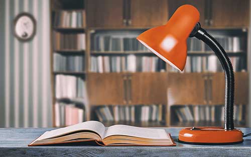 成人本科自考報(bào)名時(shí)要怎么選擇專(zhuān)業(yè)？