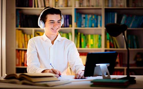 初中學(xué)歷怎么自考本科？