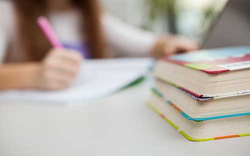 2024年參加成人高考什么時候畢業(yè)？和普通高考有什么區(qū)別？