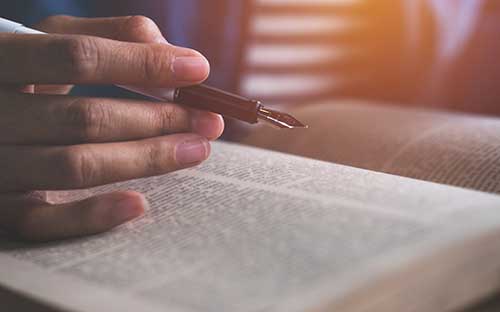 自考考試課程有哪些特點?