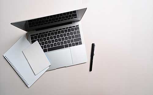 上海自考畢業(yè)證領(lǐng)取時(shí)間是多久？畢業(yè)證有用嗎？