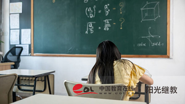 自考什么時(shí)間報(bào)名？學(xué)習(xí)有什么竅門？