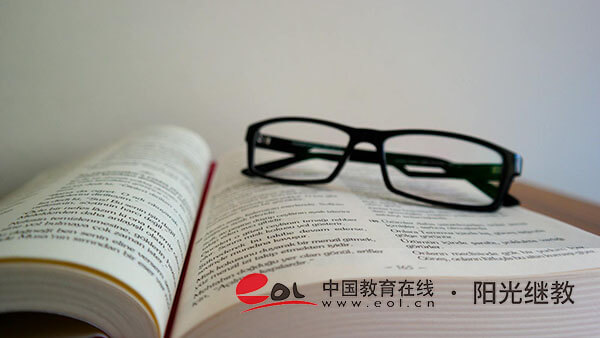 自考報(bào)名時(shí)間是多久？新生有什么報(bào)名流程？