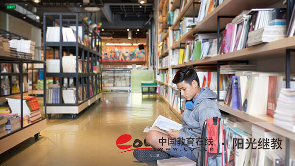 自考什么時(shí)候開始報(bào)名呢？報(bào)名費(fèi)多少錢一門？