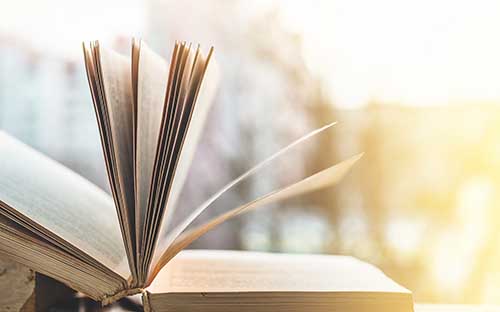 成人高考報(bào)名網(wǎng)站在哪里？報(bào)名后需要看哪些書？