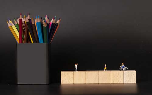 成人高考考試考場規(guī)則有哪些？會取消?？茖W(xué)歷嗎?