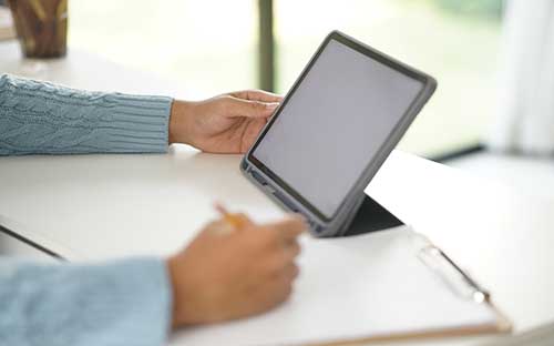 網(wǎng)絡(luò)上報名成人高考可靠嗎？有用嗎？