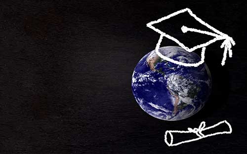 如何提升自己的學(xué)歷和能力？成考的上課方式有哪些？