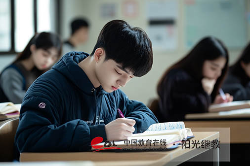 泰州成人高考難度大嗎？怎么報(bào)名？