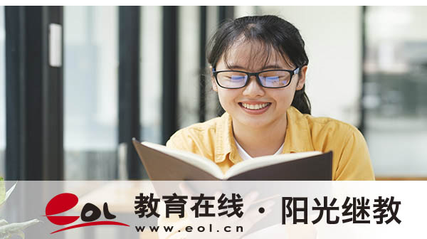 成人高考錄取通知書(shū)發(fā)放時(shí)間是多久？可以換專(zhuān)業(yè)嗎？