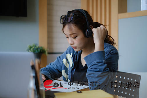 成人高考錄取后必須去學?？荚噯?？畢業(yè)要求有哪些？