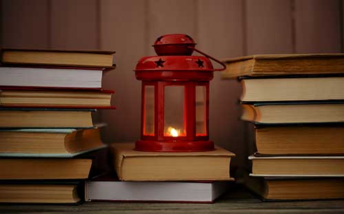 上海成人高考報(bào)名材料有哪些？大概多少費(fèi)用？