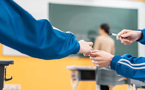 成人高考考試怎么報(bào)名？考哪幾門？