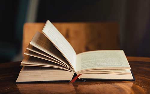 安徽阜陽成人高考怎么報(bào)名考試？怎么選專業(yè)？