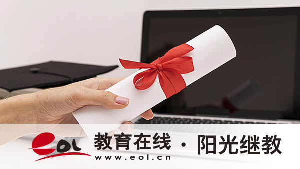 湖南成人高考怎么報(bào)名？需要注意哪些事項(xiàng)？