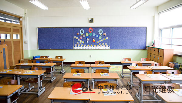 云南石屏成人高考報(bào)名條件是什么？可以報(bào)什么學(xué)校？