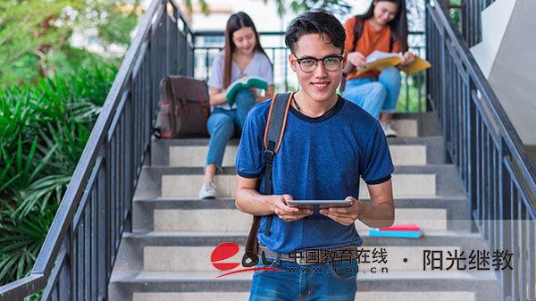 江蘇成人高考報(bào)名需要滿足哪些條件？需要準(zhǔn)備哪些材料？