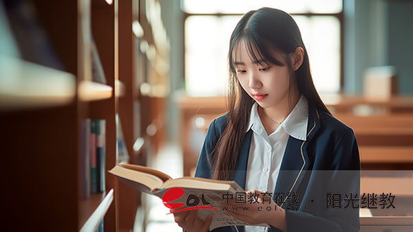 南昌成人高考的報(bào)名費(fèi)用是多少？復(fù)習(xí)怎么找資料？