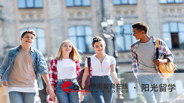 俄羅斯建筑設計專業(yè)研究生留學費用多少 俄羅斯建筑設計專業(yè)研究生留學費用多少