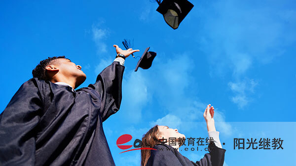 報名福建自考有哪些條件？有哪些考試科目？