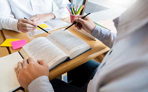 自考怎么更改考試地點？選哪些專業(yè)比較實用？