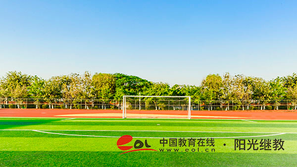 報(bào)名自考本科難嗎？學(xué)歷的作用大嗎？